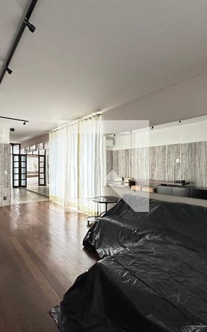 Apartamento à venda com 350m², 4 quartos e 4 vagas Apartamento à venda com 350m², 4 quartos e 4 vagasSala
