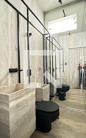 Apartamento à venda com 350m², 4 quartos e 4 vagas Apartamento à venda com 350m², 4 quartos e 4 vagasBANHEIRO 1