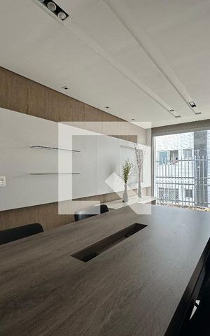 Apartamento à venda com 350m², 4 quartos e 4 vagas Apartamento à venda com 350m², 4 quartos e 4 vagasSala 2