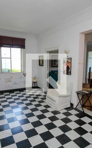 Apartamento à venda com 290m², 4 quartos e 1 vaga Apartamento à venda com 290m², 4 quartos e 1 vagaSala 1