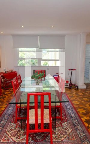 Apartamento à venda com 290m², 4 quartos e 1 vaga Apartamento à venda com 290m², 4 quartos e 1 vagaSala de Jantar