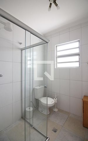 Casa à venda com 261m², 4 quartos e 2 vagasBanheiro Social 