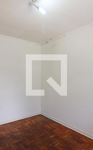 Casa à venda com 261m², 4 quartos e 2 vagasQuarto 2