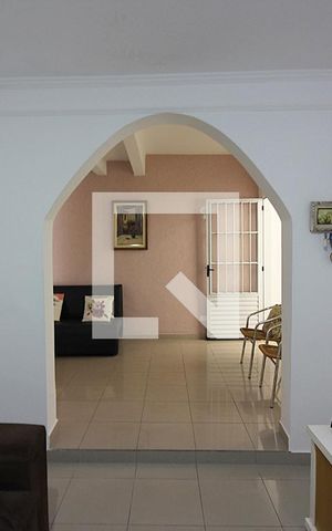 Casa à venda com 261m², 4 quartos e 2 vagasSala Casa 2 