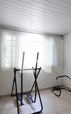 Casa à venda com 261m², 4 quartos e 2 vagasQuarto de Serviço