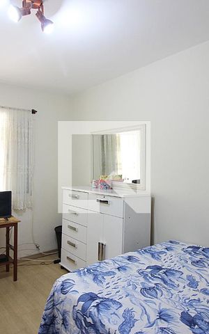 Casa à venda com 261m², 4 quartos e 2 vagasQuarto 2 Casa 2 