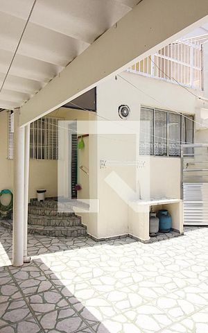 Casa à venda com 261m², 4 quartos e 2 vagasQuintal