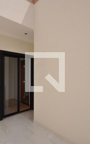 Casa à venda com 110m², 3 quartos e 3 vagasVaranda
