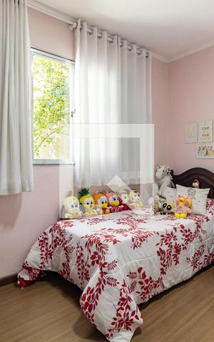Casa à venda com 252m², 3 quartos e 3 vagas Casa à venda com 252m², 3 quartos e 3 vagasQuarto 2