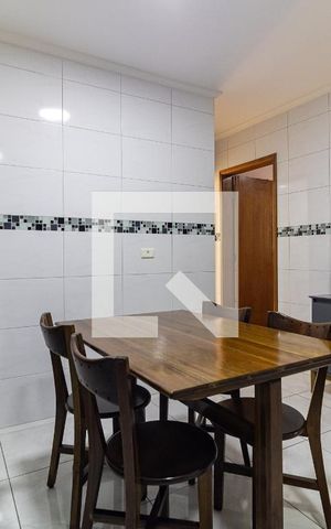 Casa à venda com 252m², 3 quartos e 3 vagas Casa à venda com 252m², 3 quartos e 3 vagasCozinha