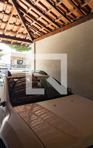 Casa à venda com 252m², 3 quartos e 3 vagas Casa à venda com 252m², 3 quartos e 3 vagasGaragem