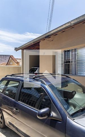 Casa à venda com 252m², 3 quartos e 3 vagas Casa à venda com 252m², 3 quartos e 3 vagasGaragem