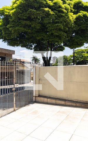 Casa à venda com 252m², 3 quartos e 3 vagas Casa à venda com 252m², 3 quartos e 3 vagasGaragem