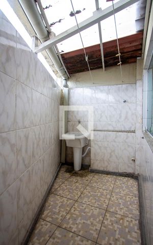 Apartamento para alugar com 60m², 2 quartos e sem vaga Apartamento para alugar com 60m², 2 quartos e sem vagaÁrea de Serviço