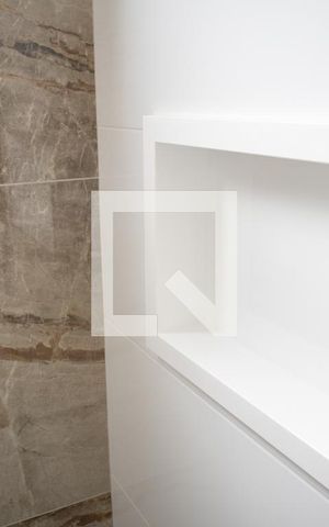 Casa à venda com 110m², 3 quartos e 2 vagasBanheiro do Quarto 2