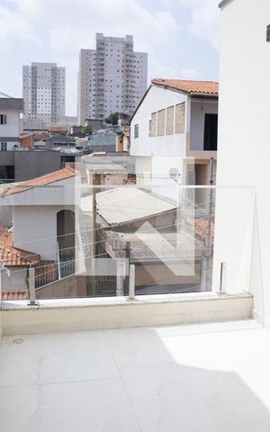 Casa à venda com 110m², 3 quartos e 2 vagasVaranda