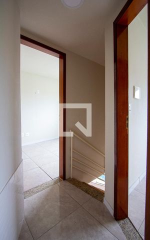 Apartamento para alugar com 59m², 2 quartos e sem vaga Apartamento para alugar com 59m², 2 quartos e sem vagaCorredor
