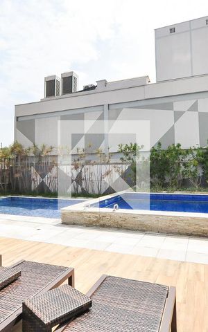 Apartamento à venda com 96m², 2 quartos e 2 vagasÁrea comum - Piscina