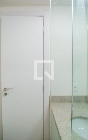 Apartamento para alugar com 27m², 1 quarto e 1 vaga Apartamento para alugar com 27m², 1 quarto e 1 vagaBanheiro