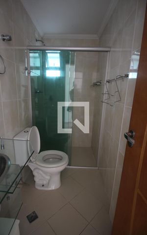 Apartamento à venda com 83m², 3 quartos e 2 vagasBanheiro