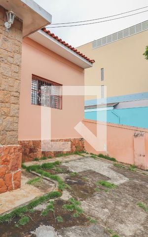 Casa à venda com 200m², 2 quartos e 1 vaga Casa à venda com 200m², 2 quartos e 1 vagaQuintal