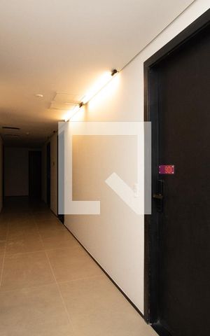 Studio à venda com 21m², 1 quarto e sem vaga Studio à venda com 21m², 1 quarto e sem vagaÁrea comum - hall do andar
