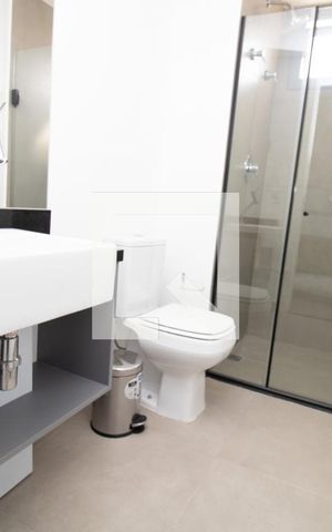 Studio à venda com 21m², 1 quarto e sem vaga Studio à venda com 21m², 1 quarto e sem vagaBanheiro, panorâmica