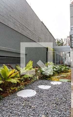 Studio à venda com 21m², 1 quarto e sem vaga Studio à venda com 21m², 1 quarto e sem vagaÁrea comum - Paisagismo