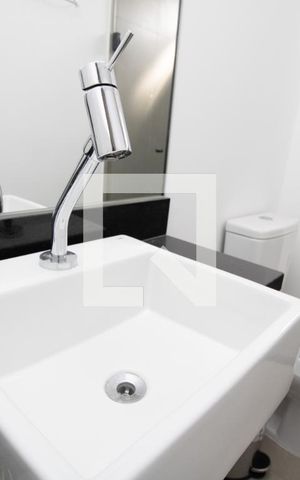 Studio à venda com 21m², 1 quarto e sem vaga Studio à venda com 21m², 1 quarto e sem vagaBanheiro. Cuba