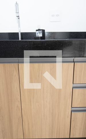Studio à venda com 21m², 1 quarto e sem vaga Studio à venda com 21m², 1 quarto e sem vagaCozinha, armário inferior