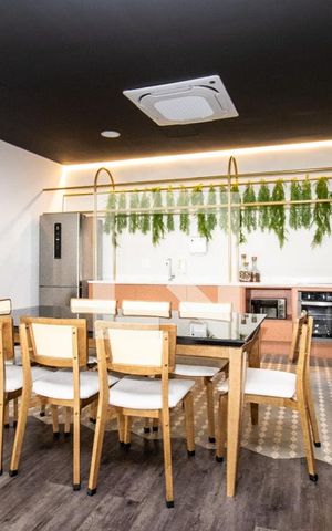Studio à venda com 21m², 1 quarto e sem vaga Studio à venda com 21m², 1 quarto e sem vagaÁrea comum - Salão de festas