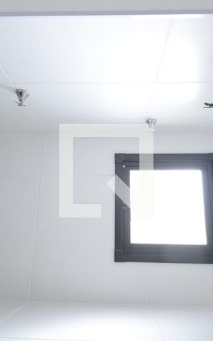 Apartamento à venda com 33m², 2 quartos e sem vagaBanheiro