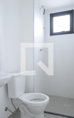 Apartamento à venda com 33m², 2 quartos e sem vagaBanheiro
