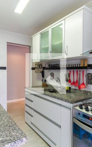 Apartamento à venda com 85m², 2 quartos e 1 vaga Apartamento à venda com 85m², 2 quartos e 1 vagaCozinha