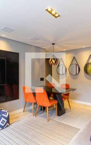 Apartamento à venda com 85m², 2 quartos e 1 vaga Apartamento à venda com 85m², 2 quartos e 1 vagaSala