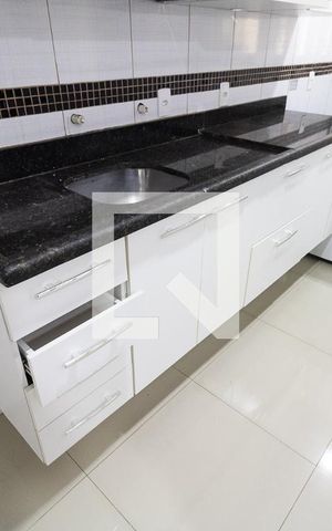 Apartamento para alugar com 60m², 2 quartos e 1 vaga Apartamento para alugar com 60m², 2 quartos e 1 vagaCozinha