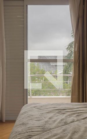 Casa de condomínio à venda com 480m², 5 quartos e 6 vagasSuíte 1