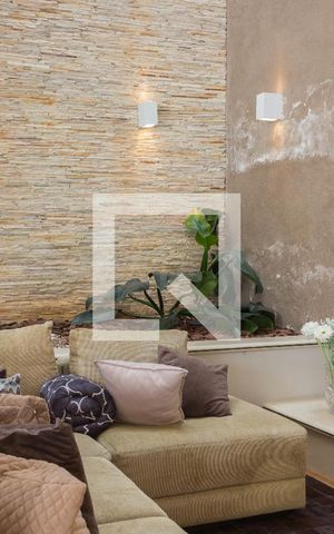 Casa de condomínio à venda com 480m², 5 quartos e 6 vagasSala