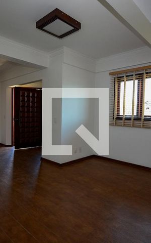 Casa de condomínio para alugar com 450m², 5 quartos e 5 vagas Casa de condomínio para alugar com 450m², 5 quartos e 5 vagasSala 2