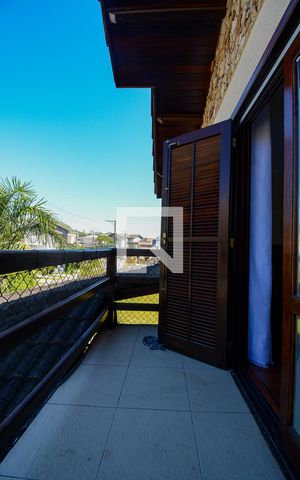 Casa de condomínio para alugar com 450m², 5 quartos e 5 vagas Casa de condomínio para alugar com 450m², 5 quartos e 5 vagasSuite 2 - Sacada