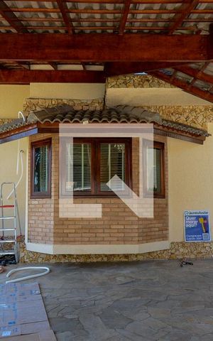 Casa de condomínio para alugar com 450m², 5 quartos e 5 vagas Casa de condomínio para alugar com 450m², 5 quartos e 5 vagasFachada do Sobrado