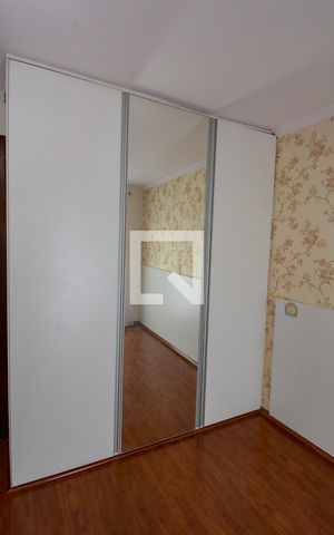 Casa de condomínio para alugar com 450m², 5 quartos e 5 vagas Casa de condomínio para alugar com 450m², 5 quartos e 5 vagasSuite 4 - armarios