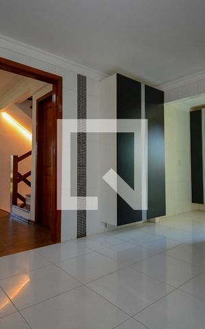 Casa de condomínio para alugar com 450m², 5 quartos e 5 vagas Casa de condomínio para alugar com 450m², 5 quartos e 5 vagasCozinha
