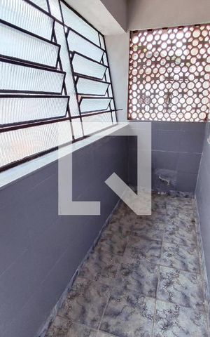 Casa para alugar com 80m², 2 quartos e sem vaga Casa para alugar com 80m², 2 quartos e sem vagaVaranda