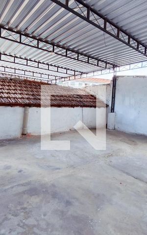 Casa para alugar com 80m², 2 quartos e sem vaga Casa para alugar com 80m², 2 quartos e sem vagaTerraço