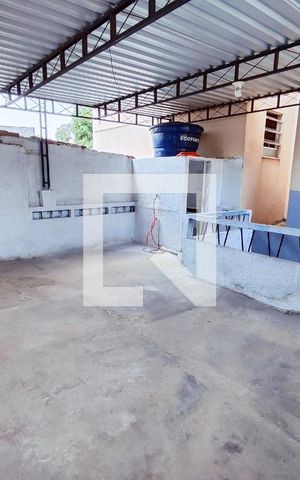 Casa para alugar com 80m², 2 quartos e sem vaga Casa para alugar com 80m², 2 quartos e sem vagaTerraço