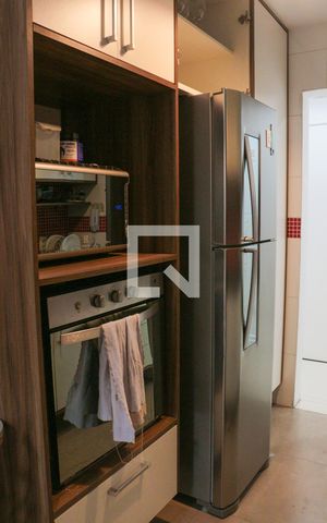 Apartamento para alugar com 110m², 3 quartos e 2 vagas Apartamento para alugar com 110m², 3 quartos e 2 vagasCozinha