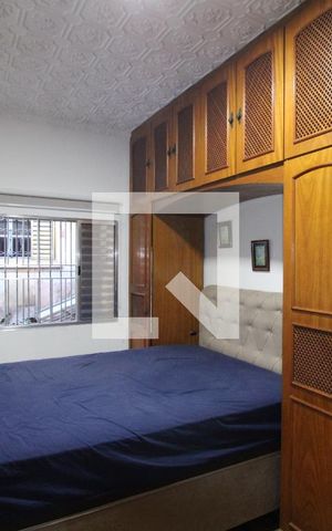 Casa à venda com 240m², 3 quartos e 4 vagasQuarto 1 - suíte