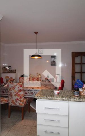Casa à venda com 240m², 3 quartos e 4 vagasCozinha