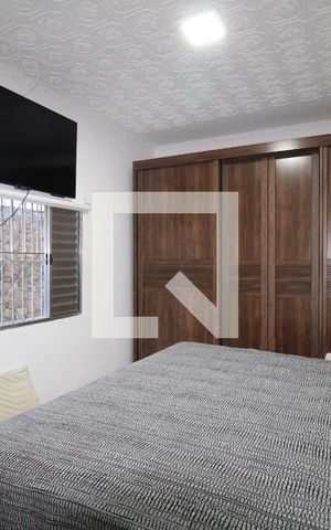Casa à venda com 240m², 3 quartos e 4 vagasQuarto 2 - Suíte